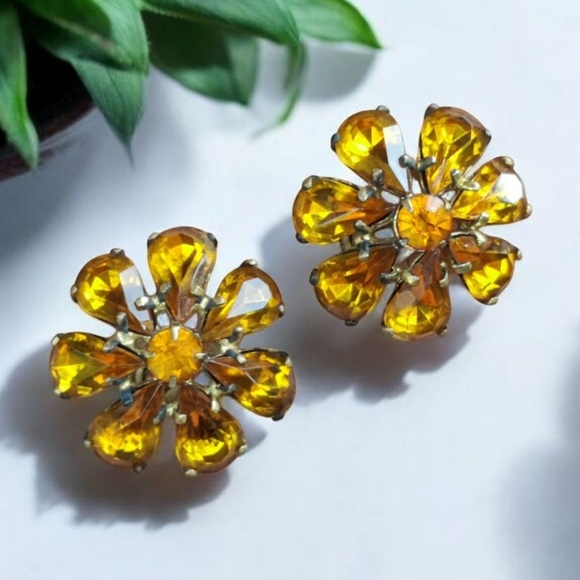 Vintage Czechoslovakia Juliana Style Citrine Crystal Flower Earrings - Picture 1 of 7